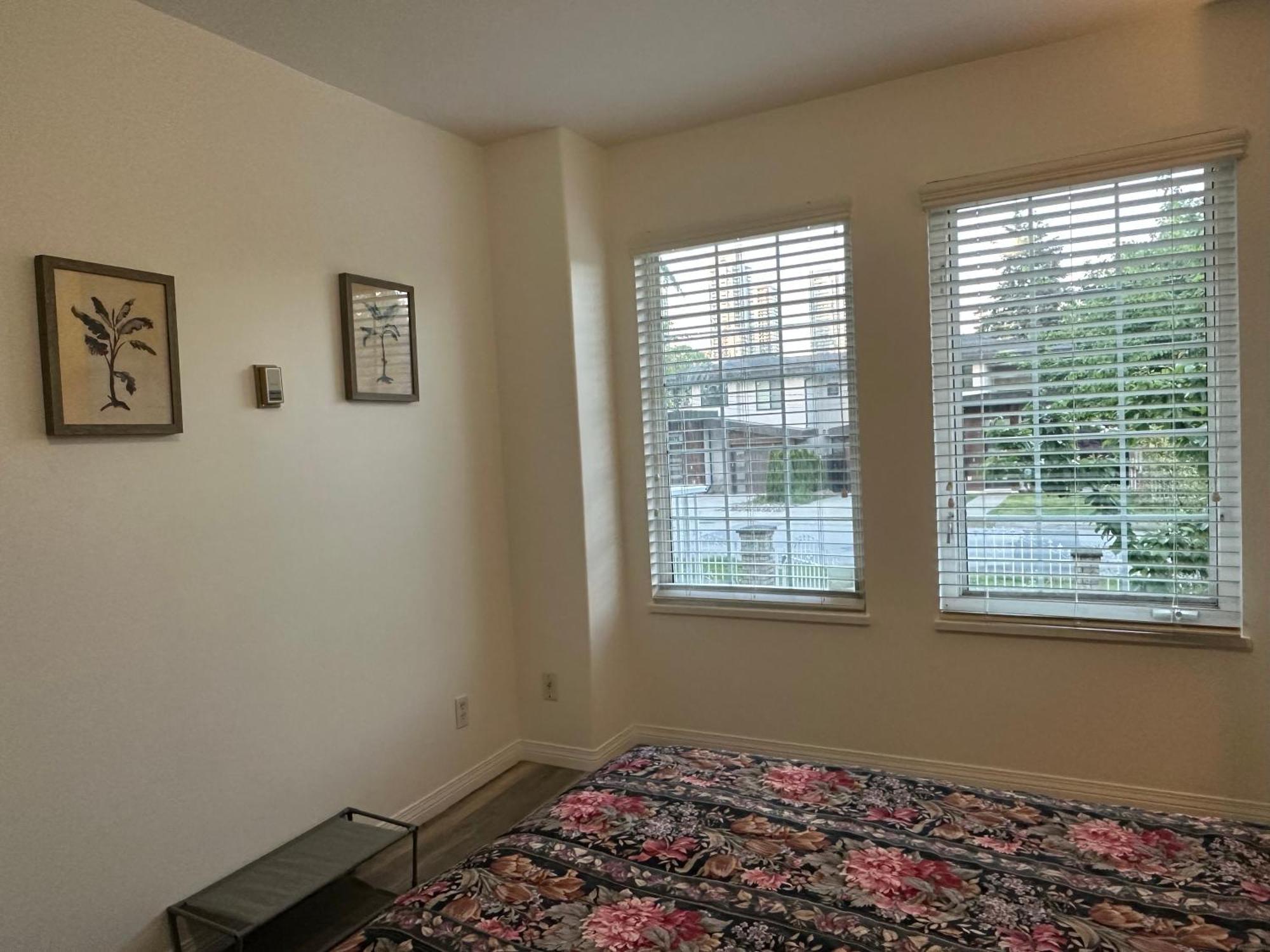Beautiful Home In Burnaby Bagian luar foto